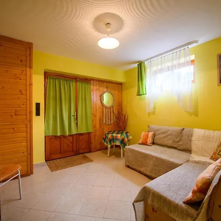 Konukevi Huszar Vendeghaz Balatonfüred